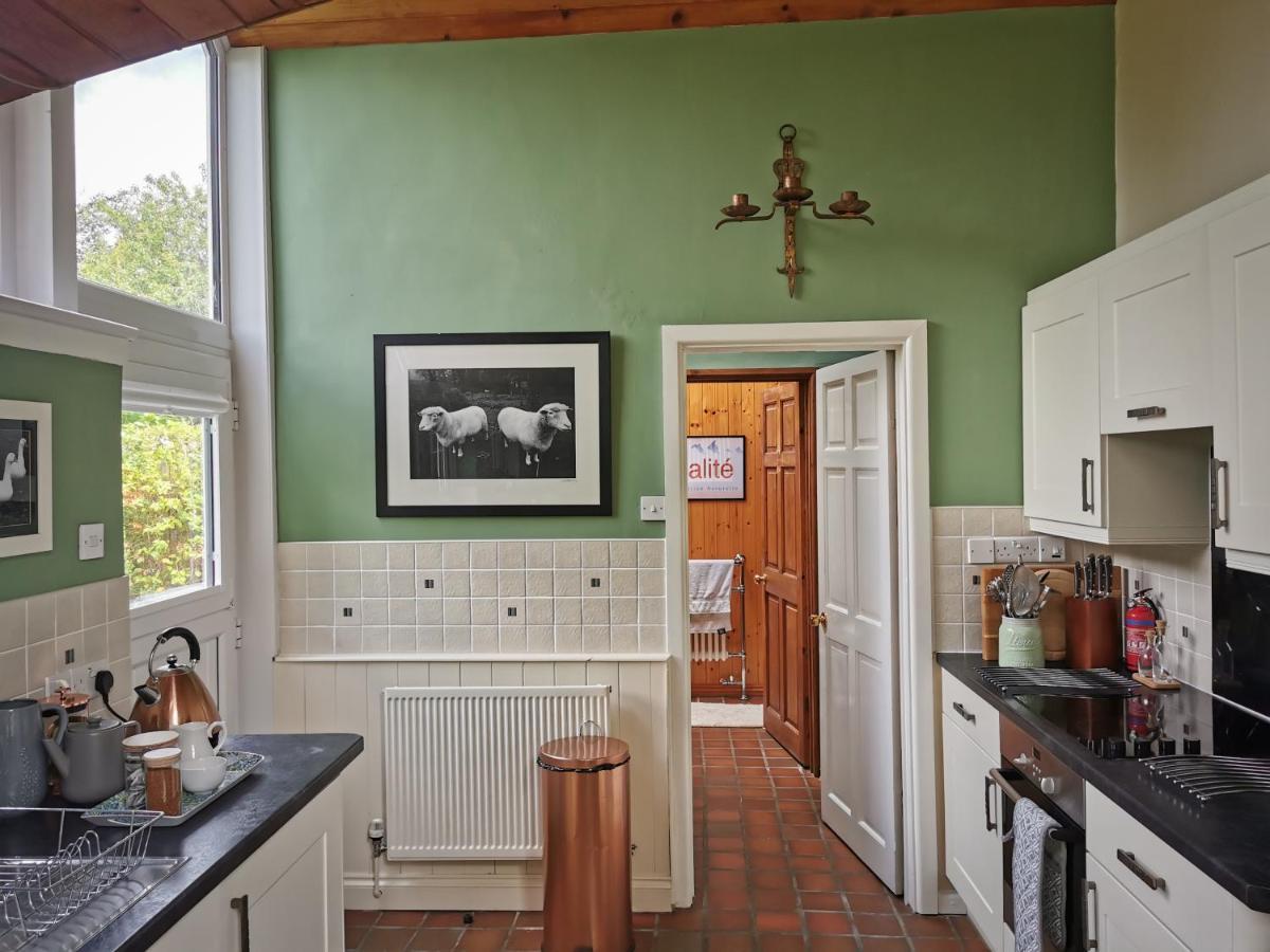 Wellstone Cottages - Jasmine Llanfyrnach Eksteriør bilde
