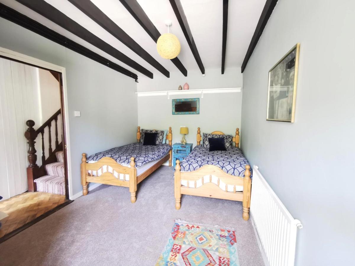 Wellstone Cottages - Jasmine Llanfyrnach Eksteriør bilde